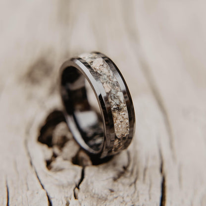Cremation Ring, Black Ceramic Memorial Band, Customized Resin Jewelry, Family Gift, Cremation Ashes Ring, Cremation Jewelry, Pet Keepsake