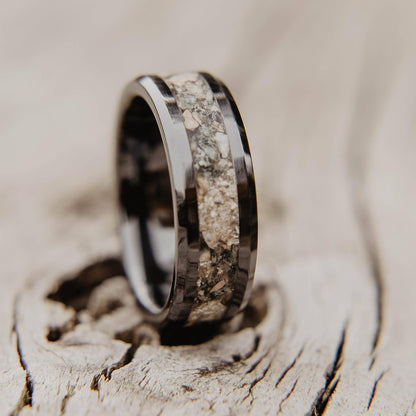Cremation Ring, Black Ceramic Memorial Band, Customized Resin Jewelry, Family Gift, Cremation Ashes Ring, Cremation Jewelry, Pet Keepsake